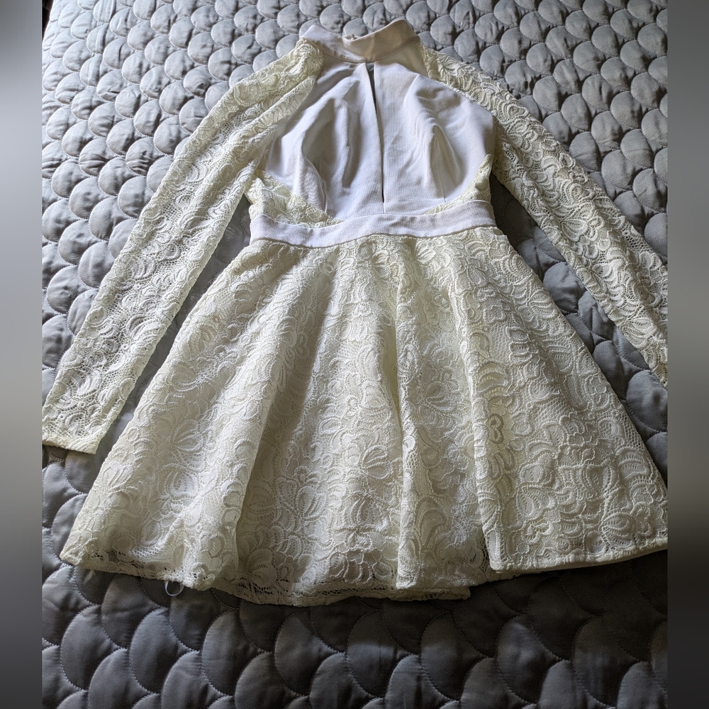 Bebe Lace Backless Ivory Dress Xxs
